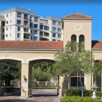 2 Bedroom Mountain View Penthouse Century City