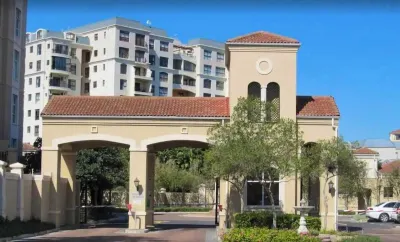 2 Bedroom Mountain View Penthouse Century City