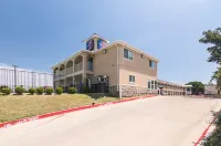 Motel 6 Azle, TX Hotels in Briar