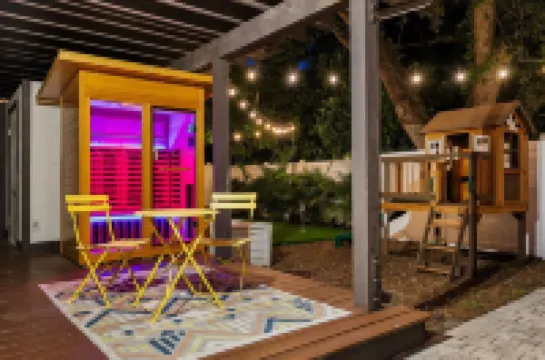 Sleeps 18 - Heated Pool-Pickleball-Hot Tub-Gym-Sauna