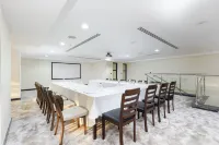 Faraj Almadina Hotel - bars
