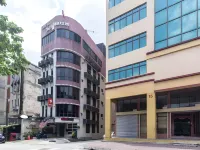 Hotel Seniman Hotel in zona Ktmb FME