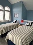 Gorgeous Harbor Village  2 bedroom 2 bathroom condo