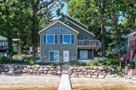 Spacious Edgerton Home w/ Private Beach & Views!