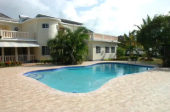 Charming 1-bedroom villa in Lucea with AC