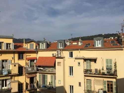 Charmant Studio Quartier du Port Nice à 5 Minutes à Pied de la Place Garibaldi