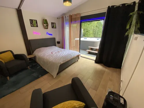 Cocoon Room - Jacuzzi