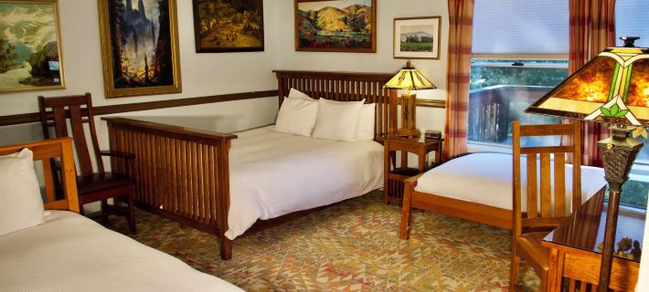 Yosemite Bug Rustic Mountain Resort Hotels in Mariposa County