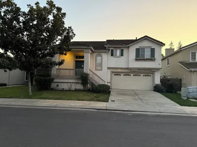 Charming 3-bedroom house with WiFi and AC in lovely Stockton Hotel in zona Park West Place