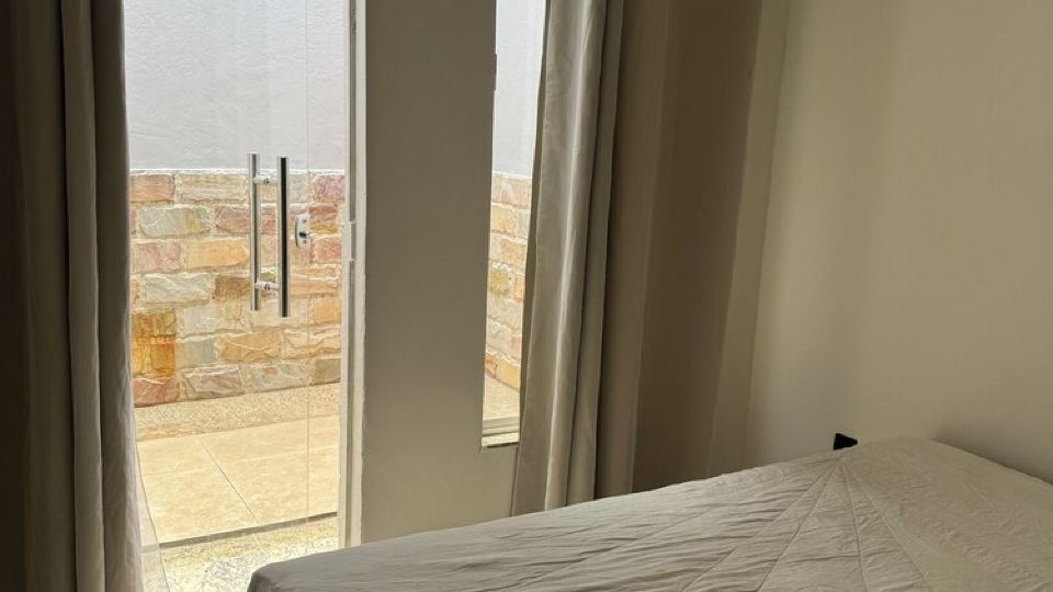 Semi-detached house bordering Belo Horizonte, Contagem