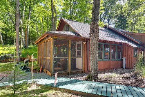 Dock & Beach Access: Duplex Lake Cabin! - WiFi