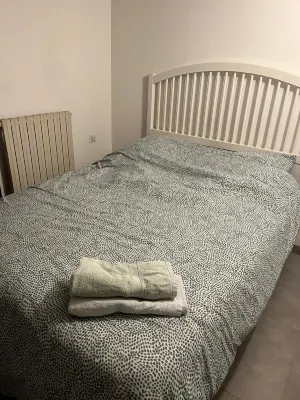 Maison Teranga au Bourg Avec 2 Places de Parking Gratuites La Cave de Pascal附近的飯店