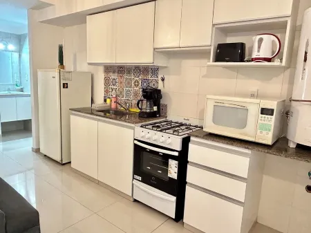 Departamento en Godoy Cruz ,mendoza Excelente Ubicación con Cochera Отели рядом с достопримечательностью «CEBJA 3-033 Miguel Lillo»