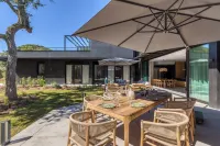 Superb 5 bedroom Villa, 400m from the sea, in the Golf of ST Tropez. Hotels near Beauvallon Golf Club