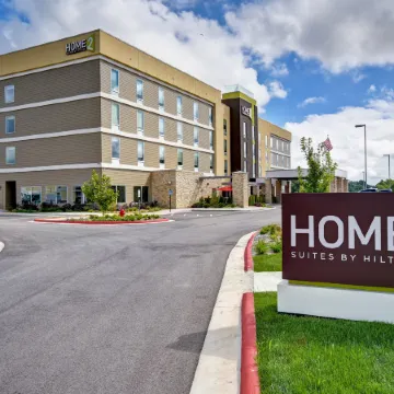 Home2 Suites by Hilton Springfield North