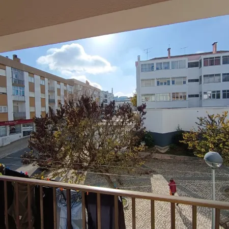 Apartment in the center of Palmela. Close to beaches and mountains!