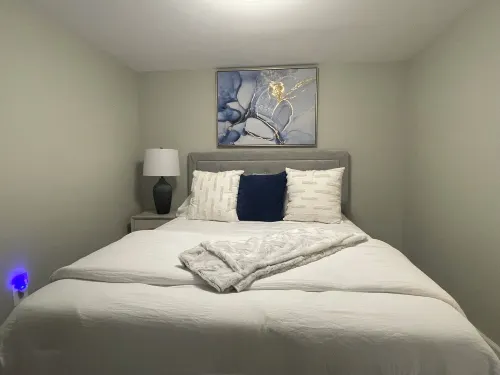 1 Bedroom/1 Full Bath House Apartment