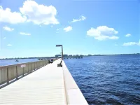 Wonderful days in Beautiful Cape Coral!
