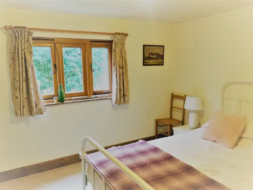 Cosy Self Contained Barn Annexe at foot of the Blackdown Hills