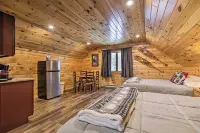 Lake Cabin on Snowmobile and Utv-Atv Trails
