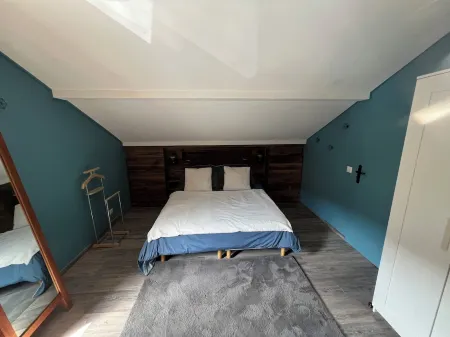 Apartment: Chez Pierre