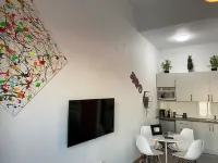 RELAX,REVIVE & RESET and Enjoy the Sounds of the Sea! Hotel a Glencairn