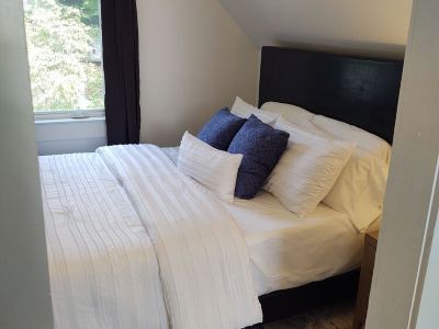 Cozy 1-bedroom apartment in delightful Brattleboro