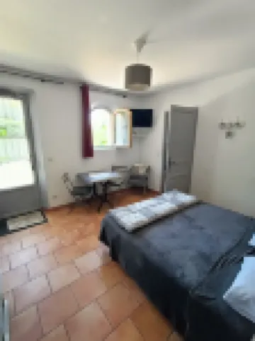 Bed and Breakfast, Private Parking, Swimming Pool