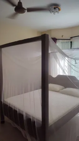 Comfortable 3 bedroom with restaurant and pool area Отели в г. Шансу