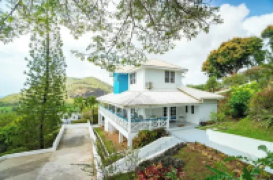 Truly a "Beach House 'N' Paradise" Saint Lucia W.I