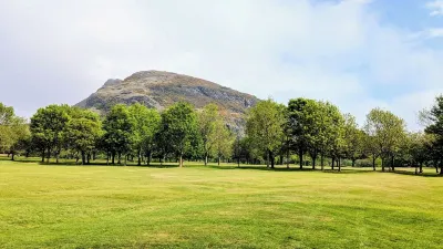 Central Edinburgh 3 bedroom house, Supporting Rainforest Conservation 프레스턴필드 호텔