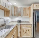 NEW Construction! Ski-In/Ski-Out Condo, fire place, Bunk room