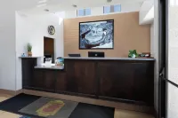 ซุปเปอร์ 8 บายวินด์แฮม ทูซอน/ย่านถนนแกรนท์ AZ