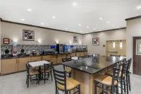 Best Western Red River Inn  Suites