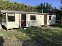 Park Lodge sleeps 6 On Beautiful Rural Welsh Farm โรงแรมใน