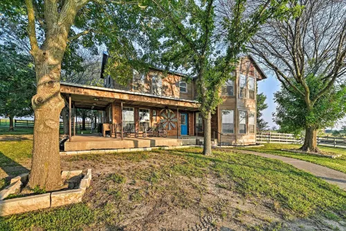 Charming Hamilton Farmhouse w/ Country Views! - 3-Star