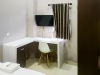 RedDoorz Syariah near Sultan Syarif Kasim II Airport