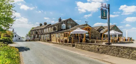 The Three Acres Inn & Restaurant Отели в г. Шепли