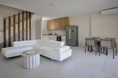 EIGHT OLIVES LUXURY VILLA Hotels in 