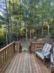 WELCOME TRAVEL NURSES! 3-bed house in Etowah, NC for vacay or contract rentals.