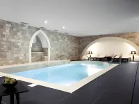 Real Abadia, Congress & Spa Hotel - Pools