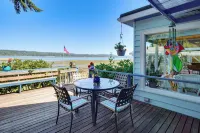 Across Water From Belfair SP: Hood Canal Cottage! - Wifi