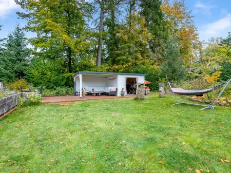 "Wolfger" - 250m from the sea Отели в г. Стевнс