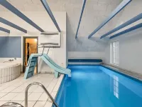 "Aane" - 1.8km from the Sea - Pools
