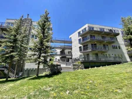 The Gateway Paradise! 2 Bedroom You Want to Ski-in/Ski-Out the Gateway Paradise! Отели в г. Маунт Крестед Бьютт