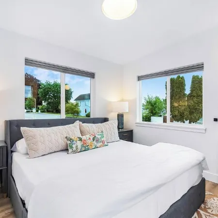 Covelet Hideaway