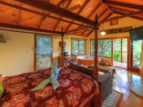 Maleny Tropical Retreat Hotels in Maleny