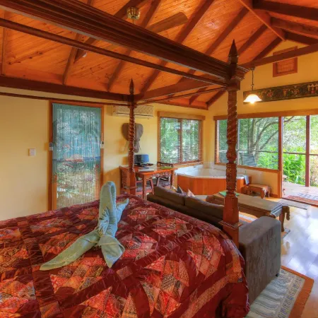 Maleny Tropical Retreat