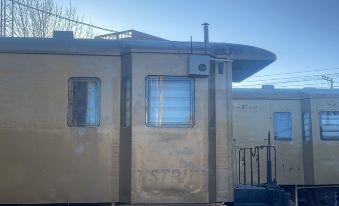 Onkel Inn Wagon Sleepbox Uyuni