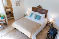 Gîtes au Pied des Cévennes - Domaine les Terres Aoyama